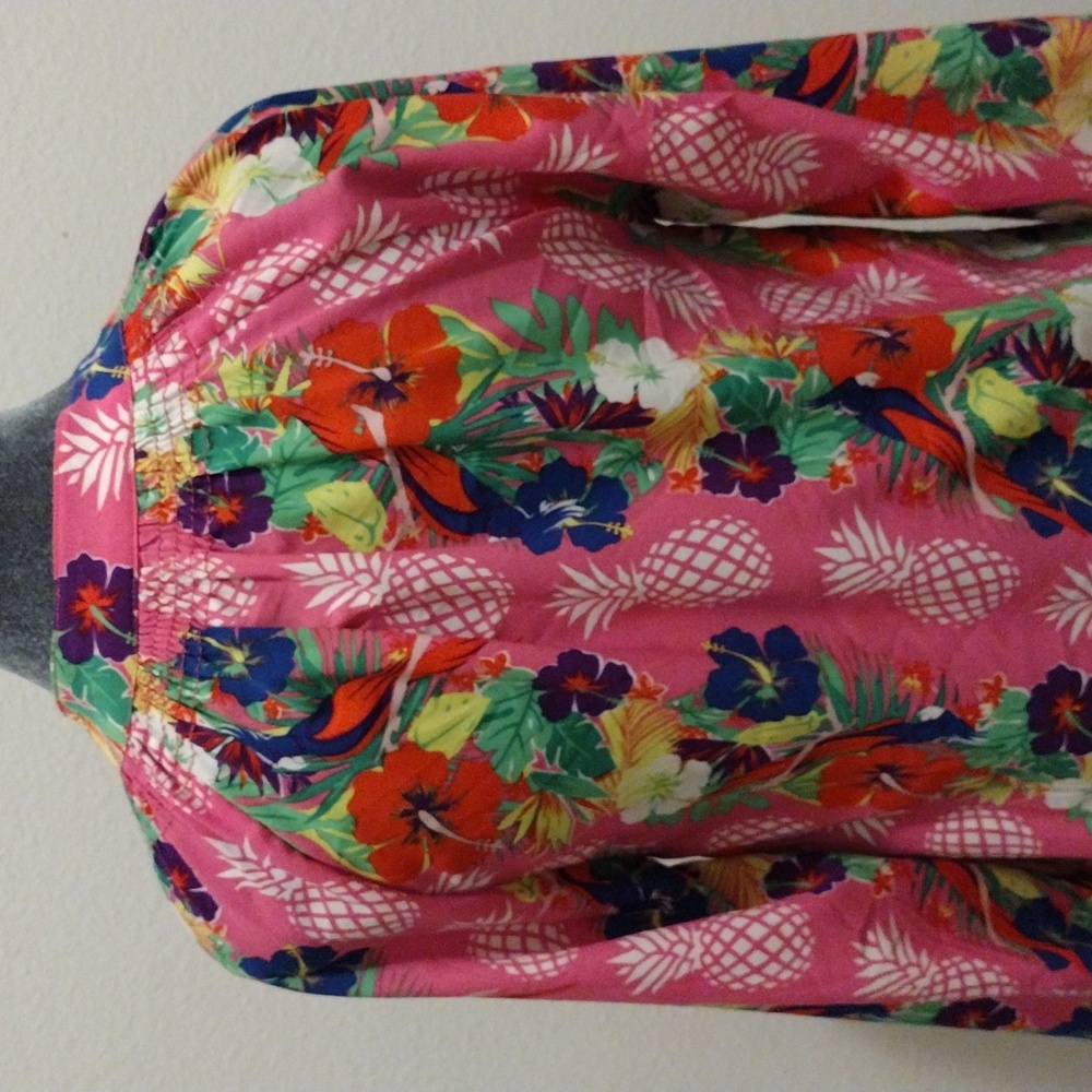 Macbeth Collection by Margaret Josephs Multicolor Tropical Blouse.Size S - Picture 6 of 9